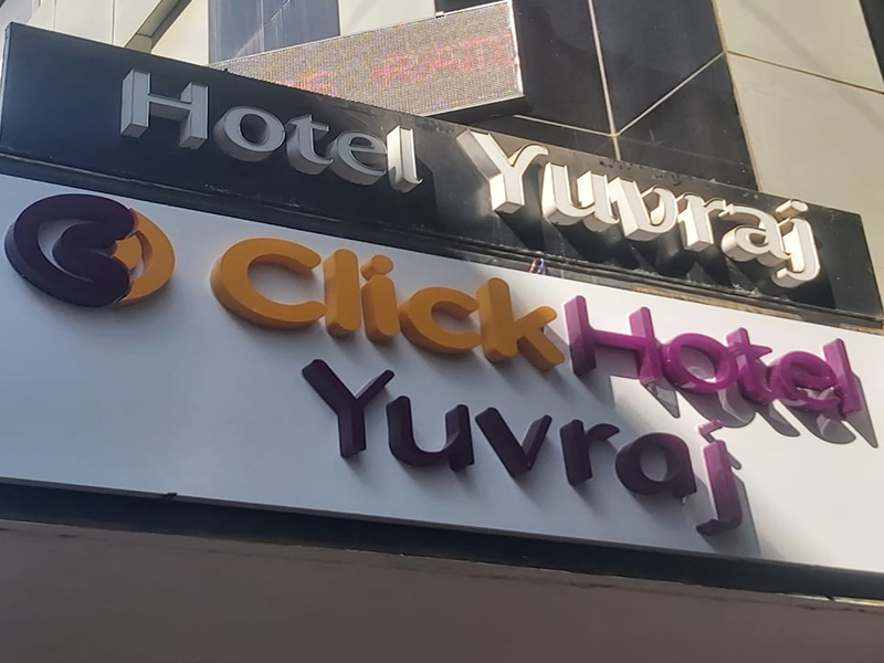 Click Hotel Yuvraj